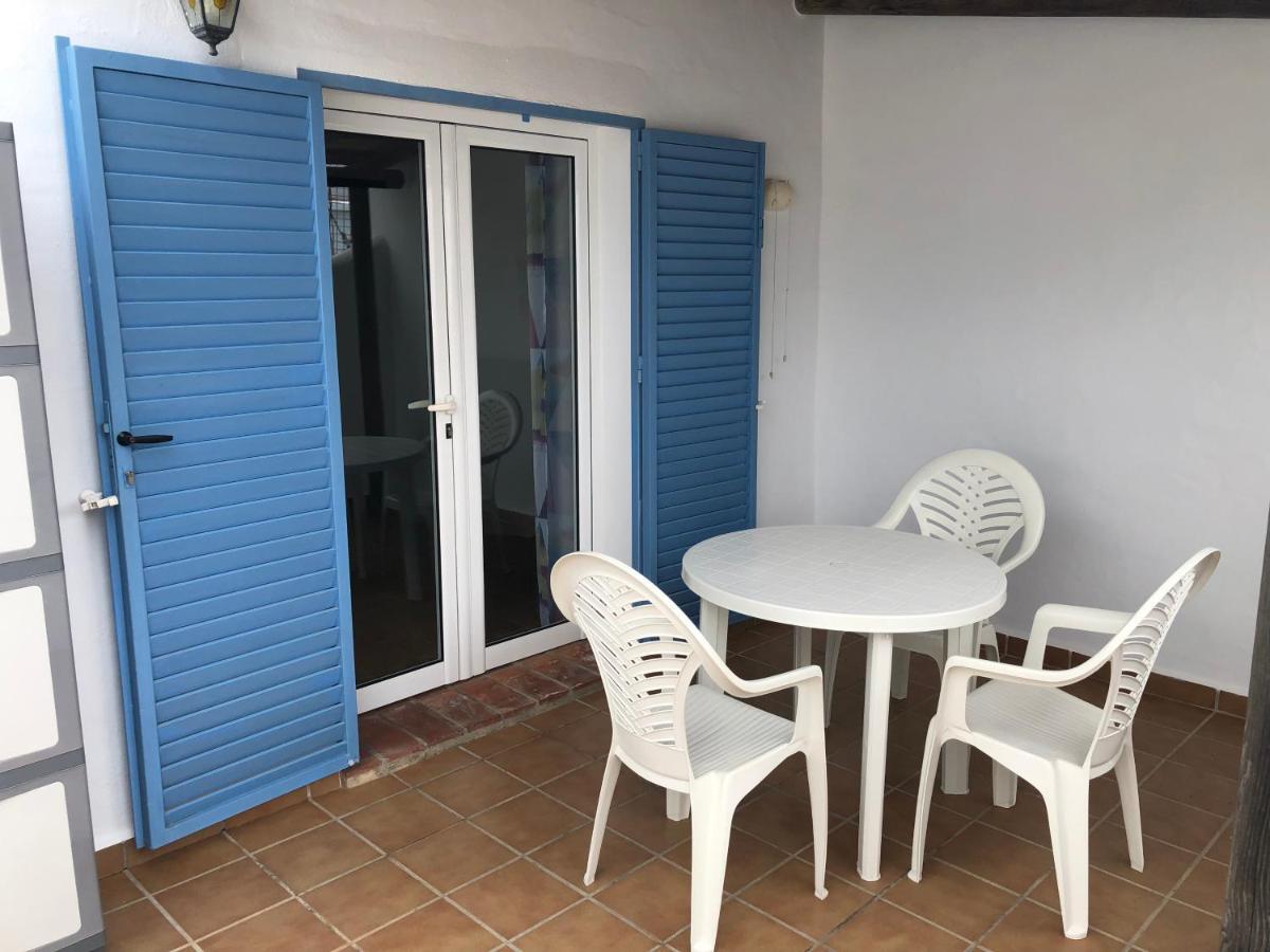 Apartamentos Cala Isabel Zahora Exterior foto